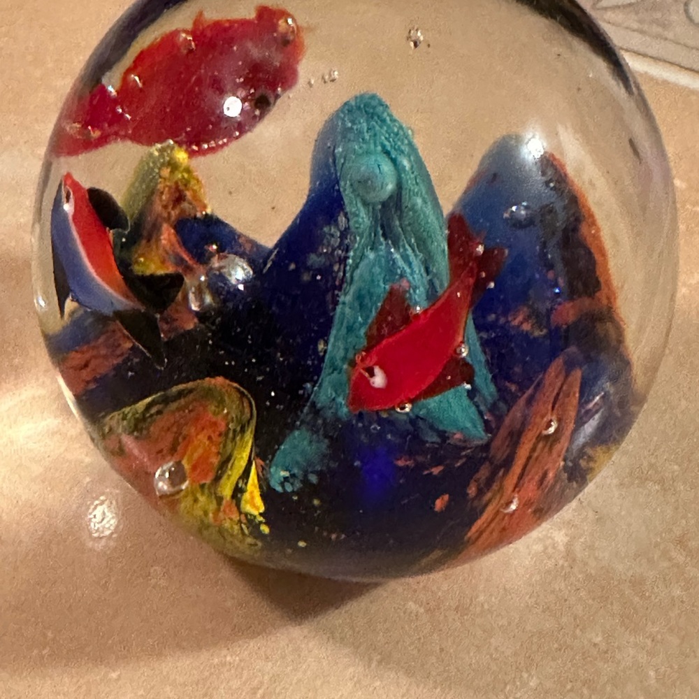 VTG HOST PICK Murano Fish Aquarium Paperweight